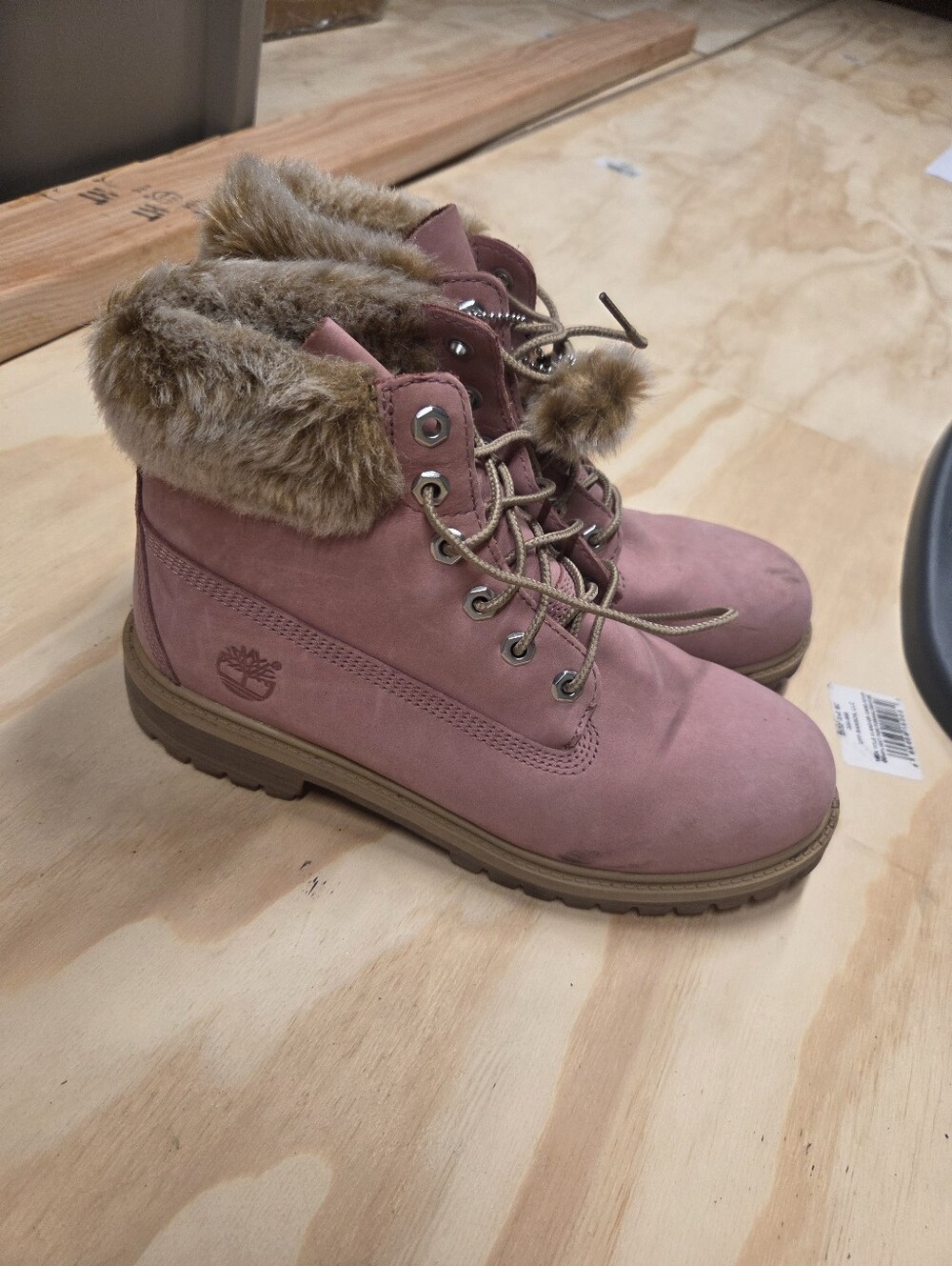 Timberland Mauve Pink Fur-Trim Waterproof Lace-Up Boots